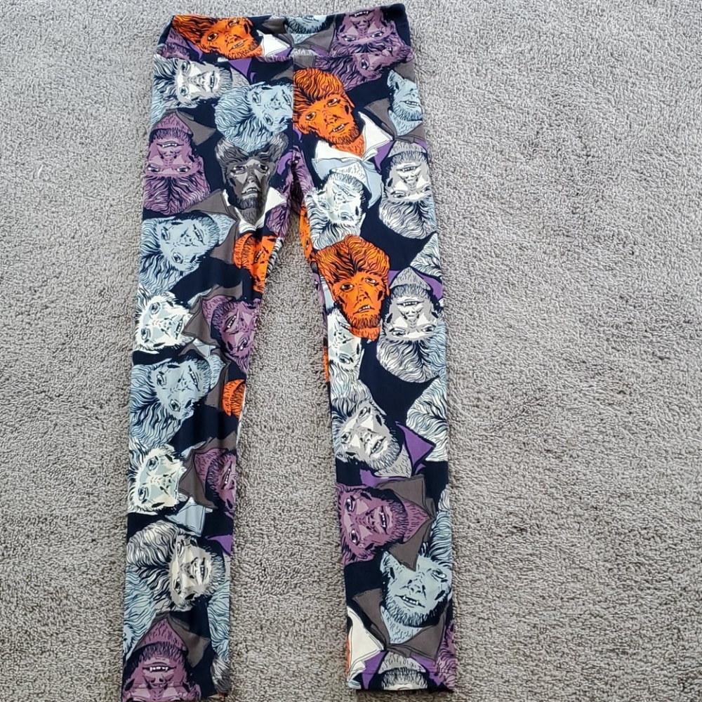 Werewolf one sode leggings lularoe
